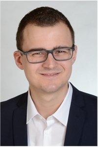 The image shows Lukas Hohmann